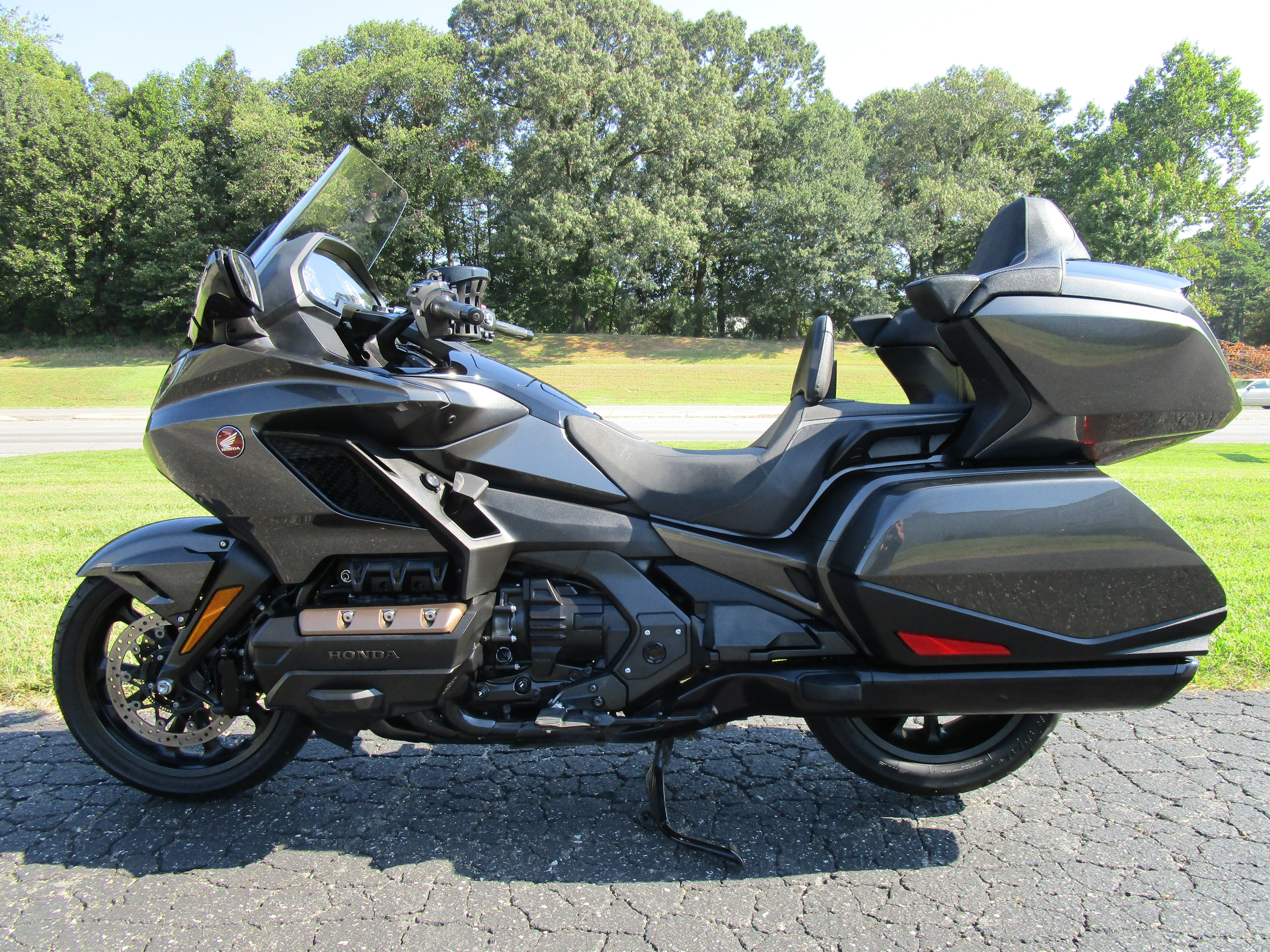 2024 Honda Gold Wing Tour Automatic DCT 1800 TOUR AUTOMATIC DCT in Shelby, NC