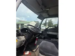 2019 HINO 195