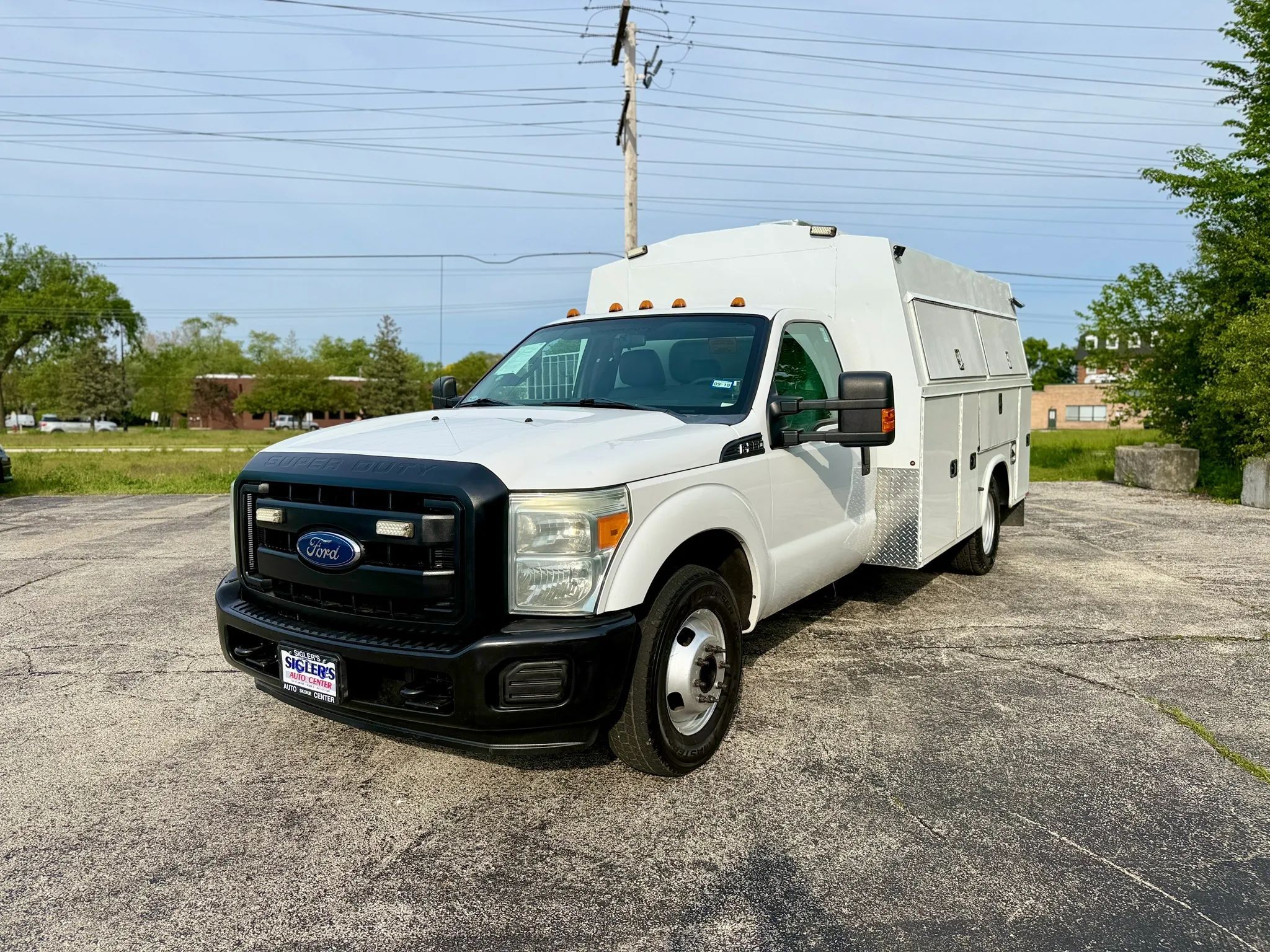 2015 FORD F350 XL in Skokie, IL