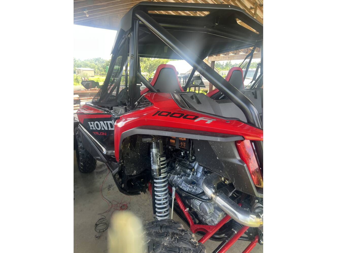 A photo of this 2023 Honda TALON 1000R FOX LIVE VALVE