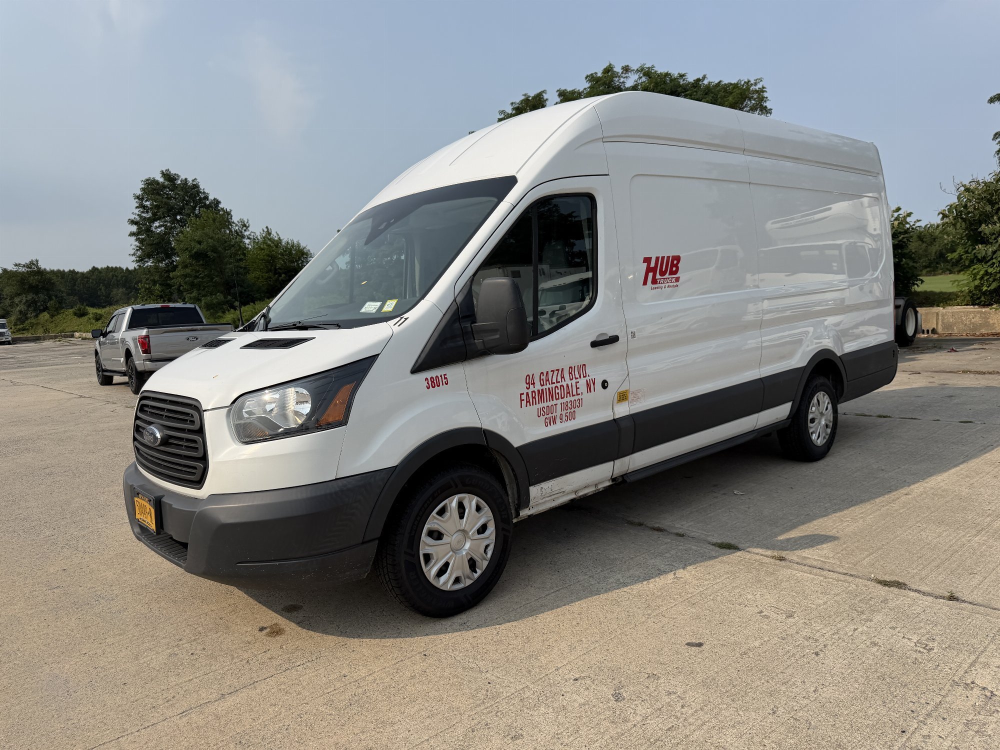 2018 FORD TRANSIT 350 in Plainview, NY