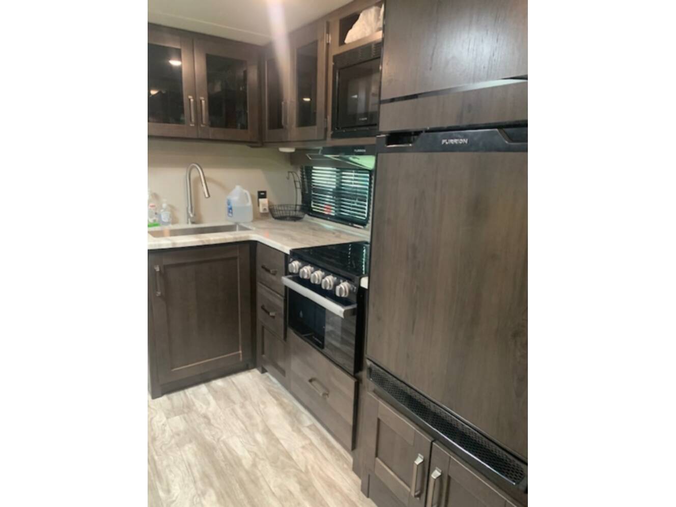 A photo of this 2022 Grand Design TRANSCEND XPLOR 321BH