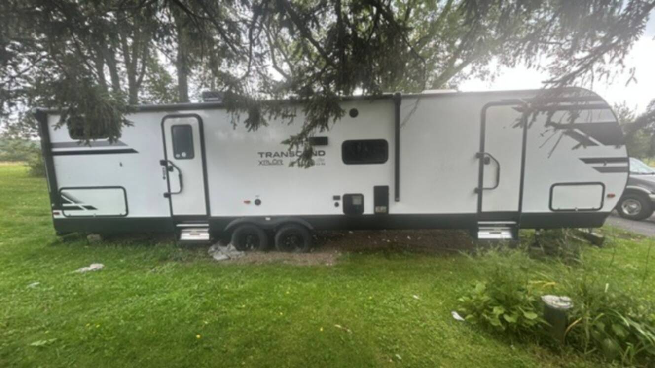 A photo of this 2022 Grand Design TRANSCEND XPLOR 321BH
