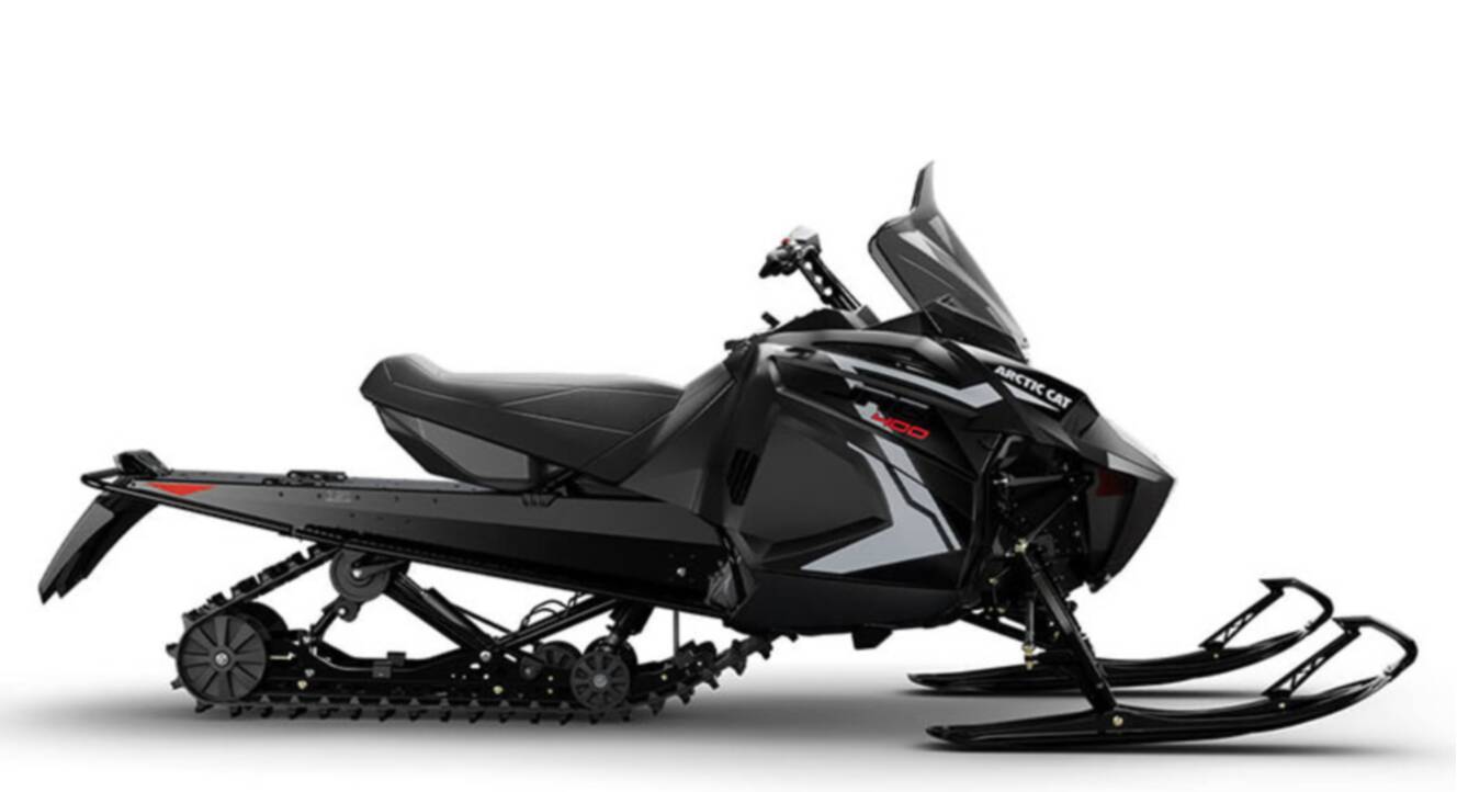 A photo of this 2027 Arctic Cat JAG 400 ES