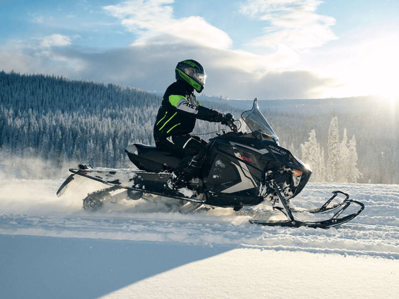 A photo of this 2027 Arctic Cat JAG 400 ES