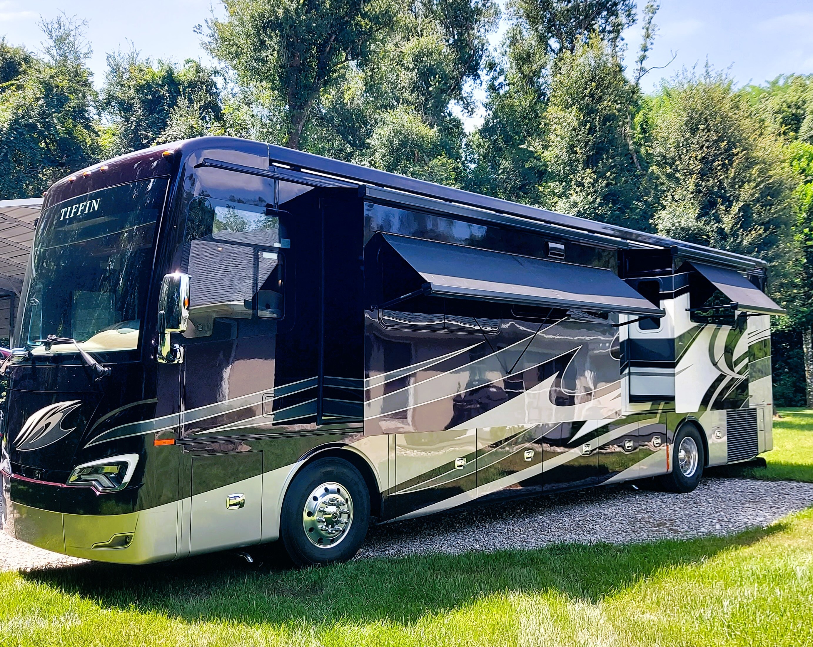 2019 Tiffin Motorhomes ALLEGRO BUS 40 IP RV