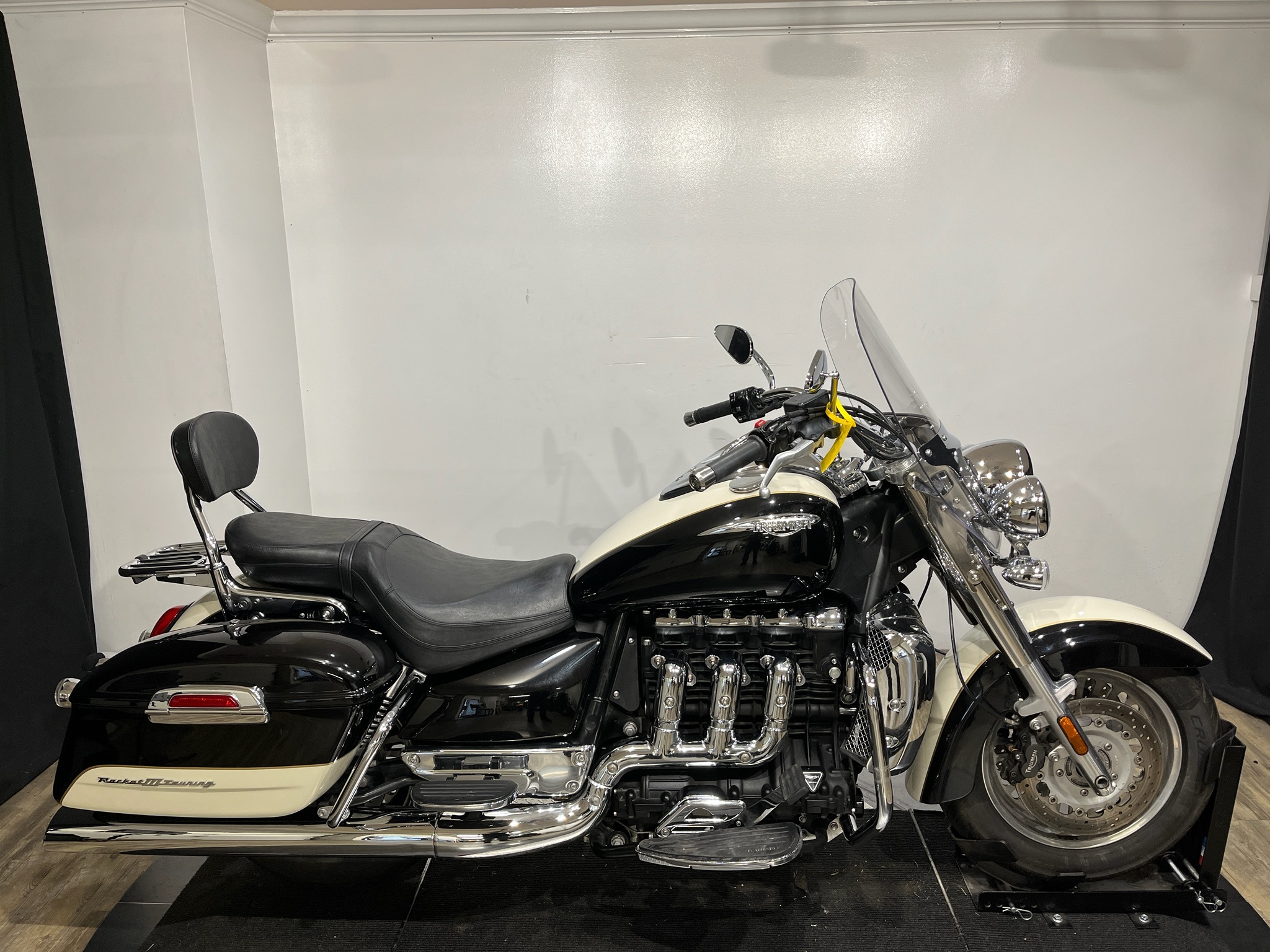 2013 Triumph Rocket III Touring ABS TOURING ABS in Wauconda, IL
