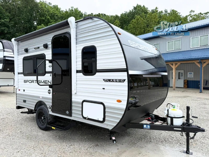 2027 KZ RV