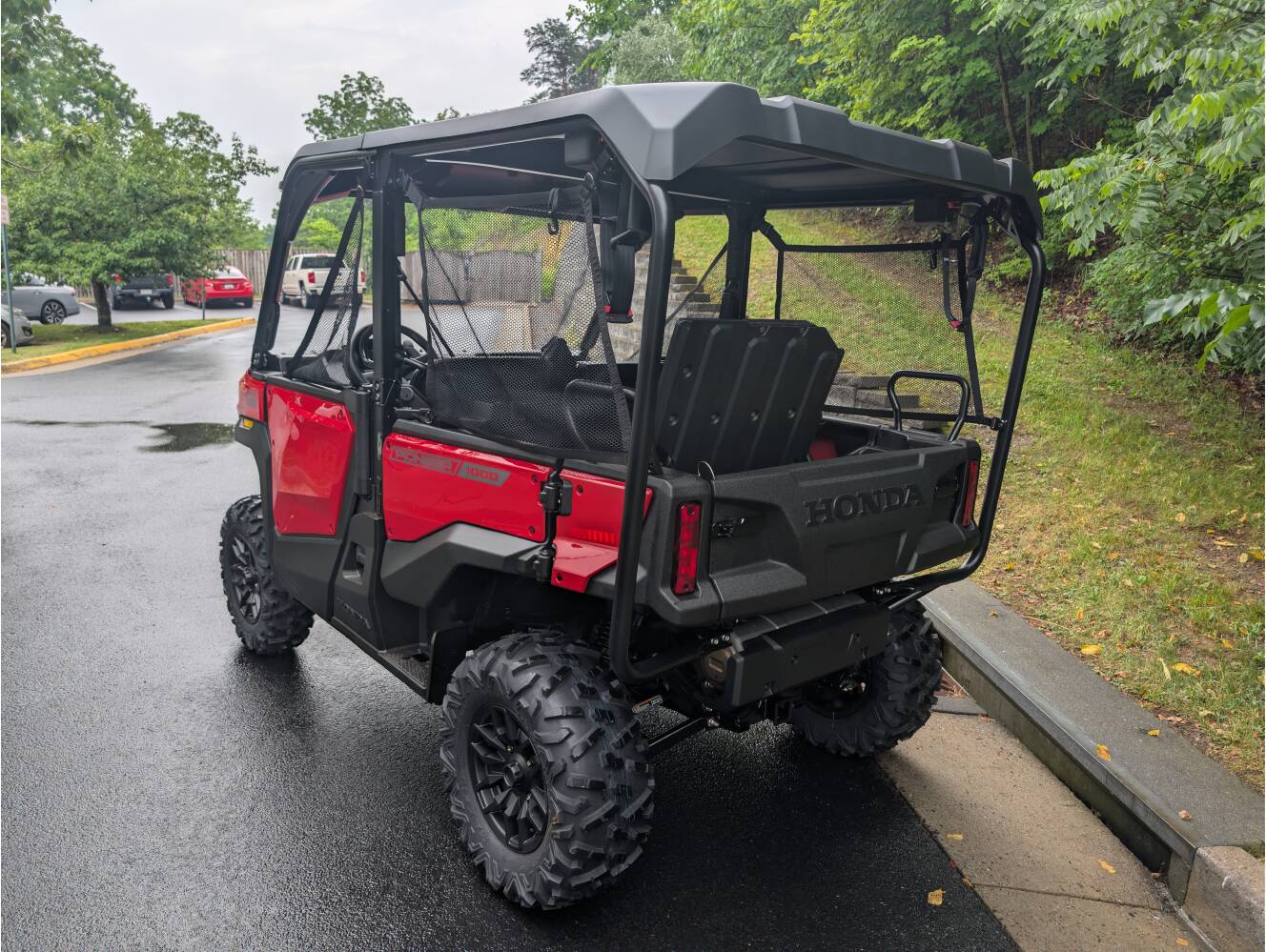 A photo of this 2026 Honda Pioneer 1000-5 Deluxe