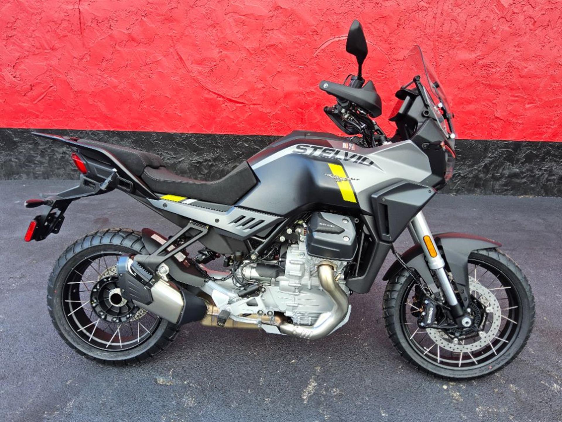 2025 Moto Guzzi Stelvio PFF Rider Assistance Solution BASE in Fort Myers, FL