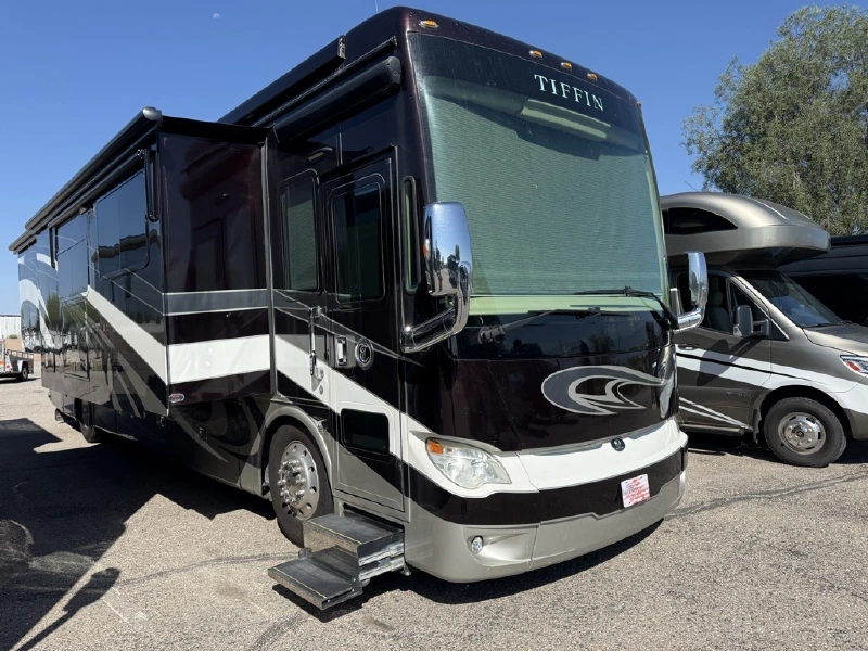2018 TIFFIN MOTORHOMES