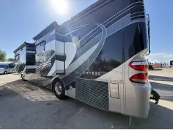 2018 TIFFIN MOTORHOMES ALLEGRO BUS 40SP