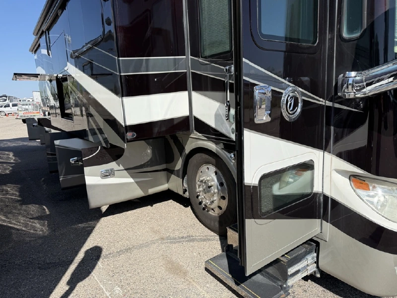 2018 TIFFIN MOTORHOMES ALLEGRO BUS 40SP