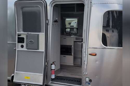 2024 Airstream Bambi 16RB in clackamas OR