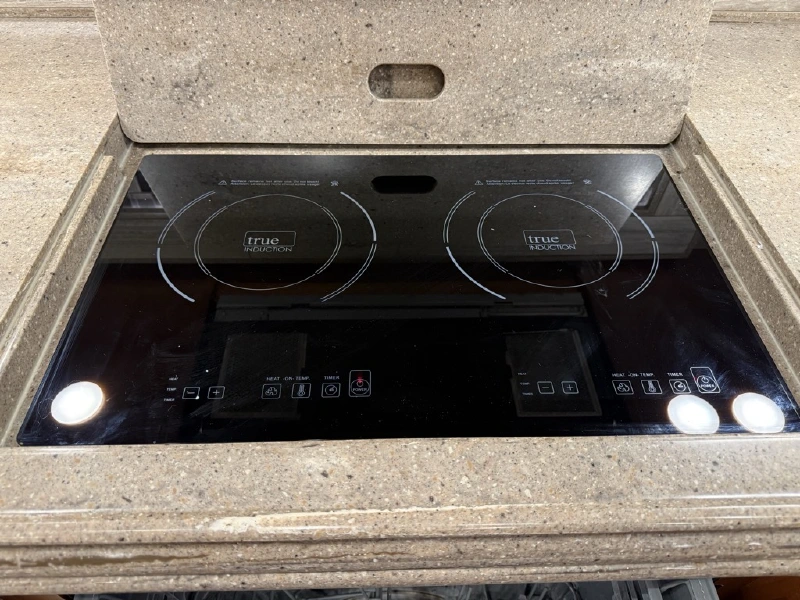 2018 TIFFIN MOTORHOMES ALLEGRO BUS 40SP