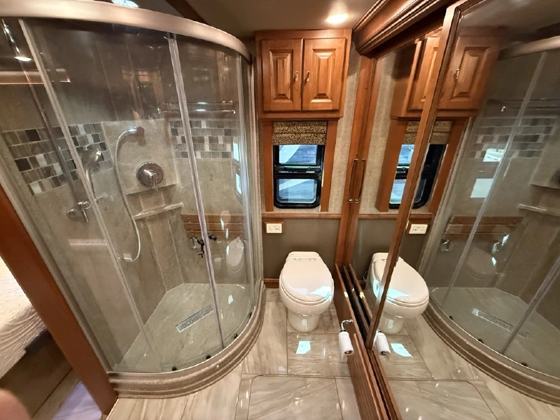 2018 TIFFIN MOTORHOMES ALLEGRO BUS 40SP