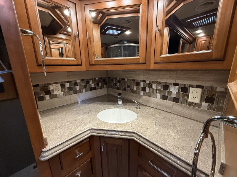 2018 TIFFIN MOTORHOMES ALLEGRO BUS 40SP