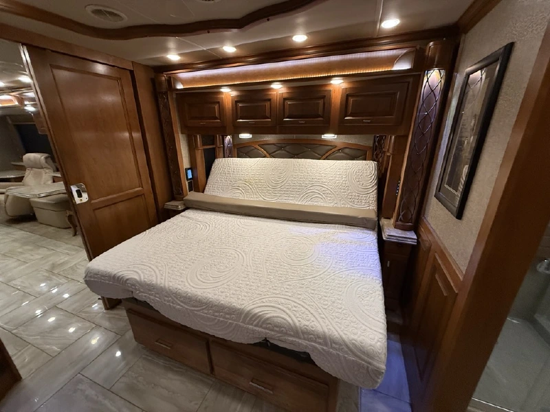 2018 TIFFIN MOTORHOMES ALLEGRO BUS 40SP