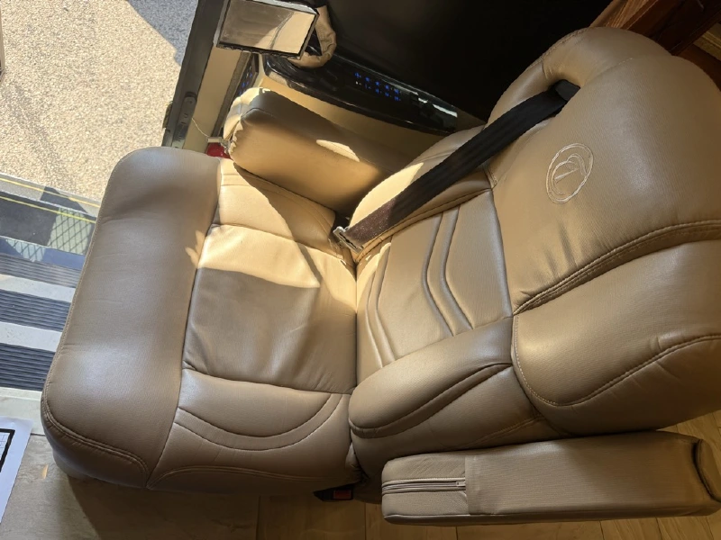 2018 TIFFIN MOTORHOMES ALLEGRO BUS 40SP