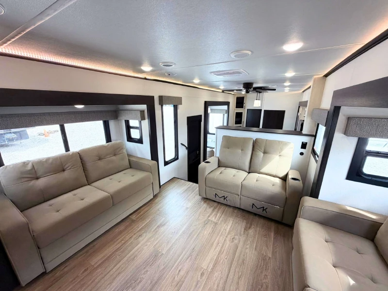2027 Forest River Sabre 37FLH