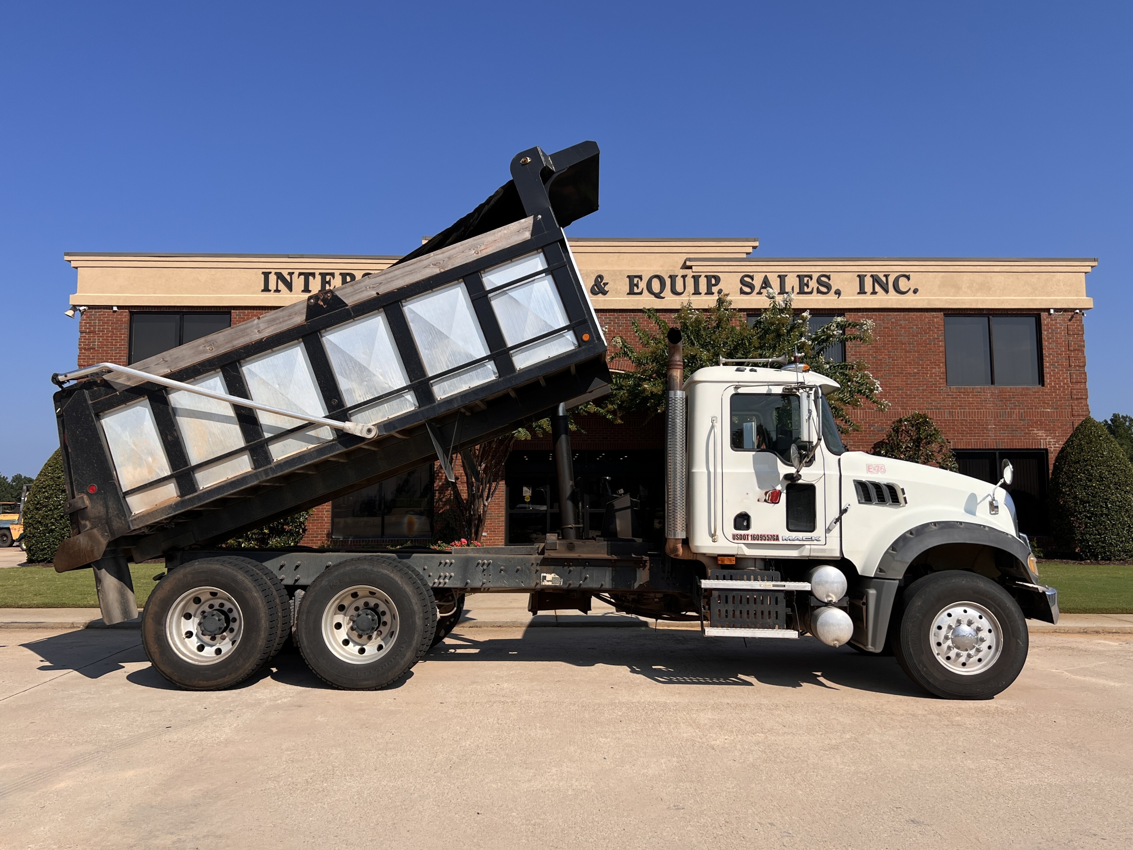 2008 MACK GRANITE GU713 in Jefferson, GA