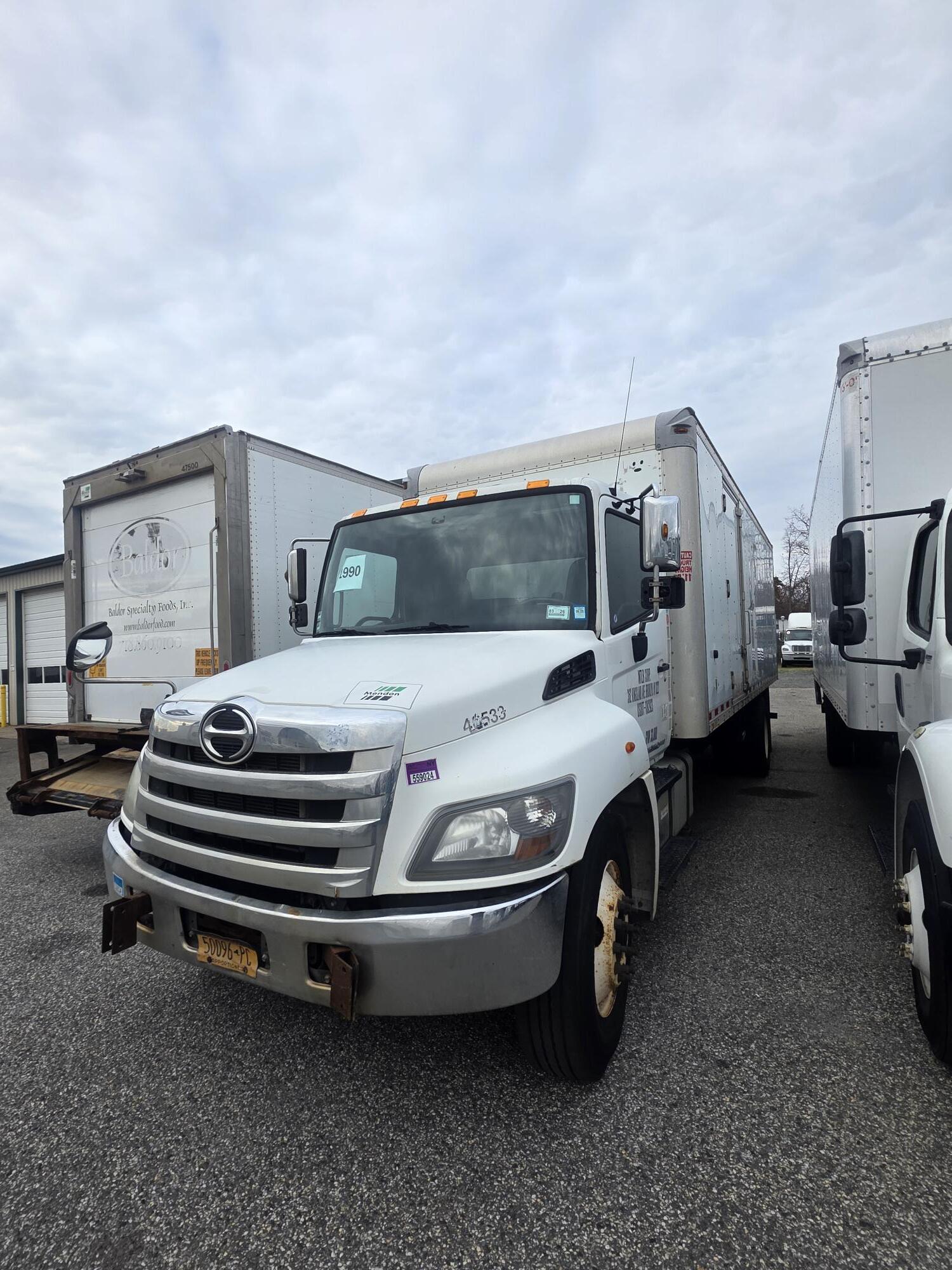 2016 HINO HINO 338 in Lakewood, NJ