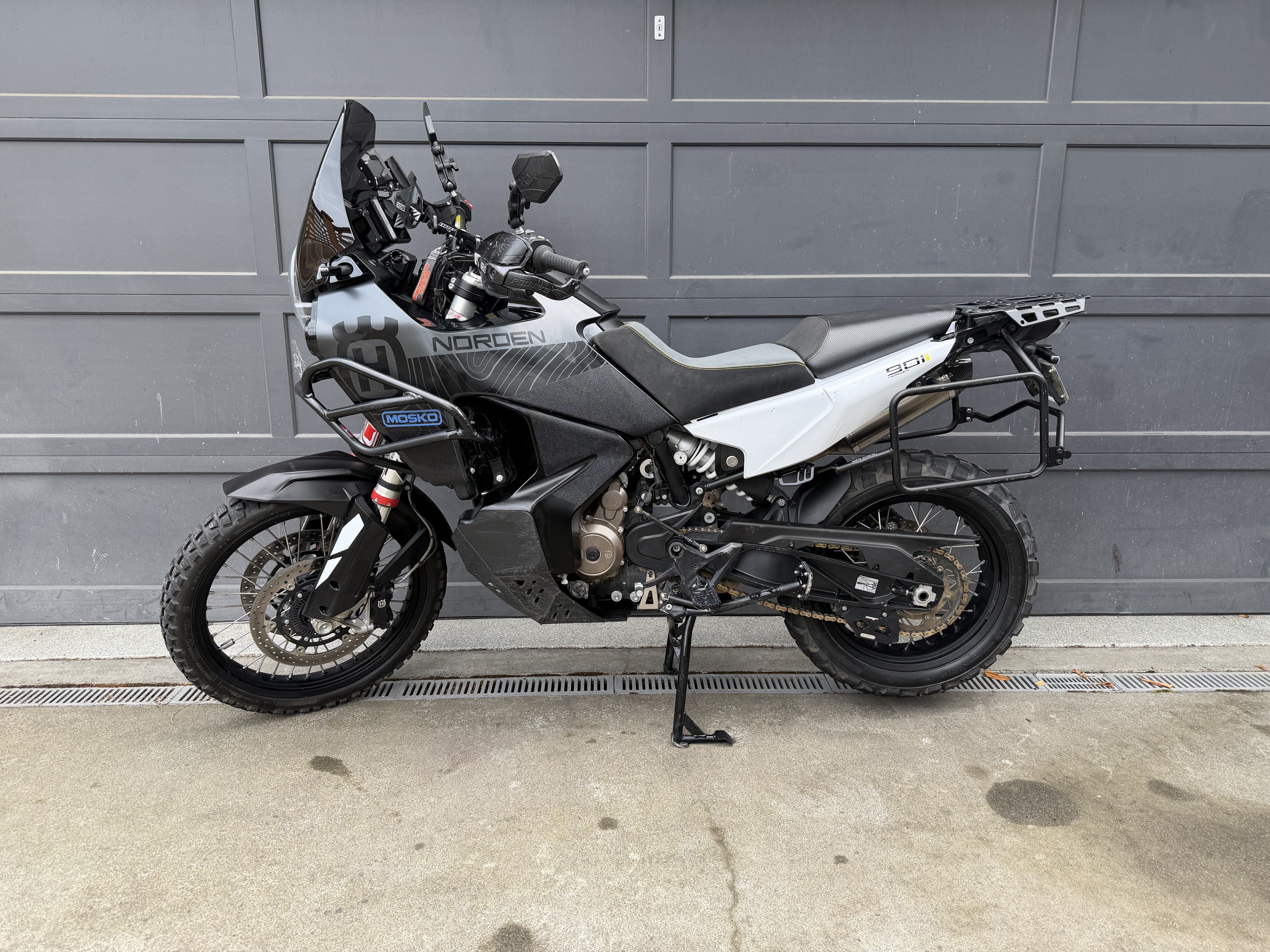 2022 Husqvarna NORDEN 901 in seattle WA