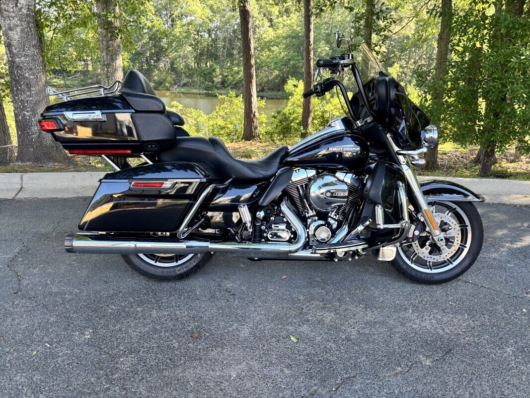 2014 Harley-Davidson ELECTRA GLIDE ULTRA CLASSIC ULTRA CLASSIC FLHTCU in Tallahassee, FL