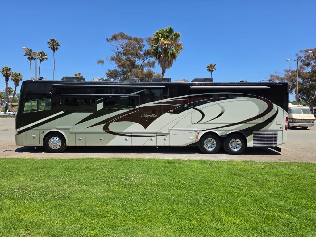 2009 Tiffin Motorhomes ALLEGRO BUS 43 QRP in ramona CA