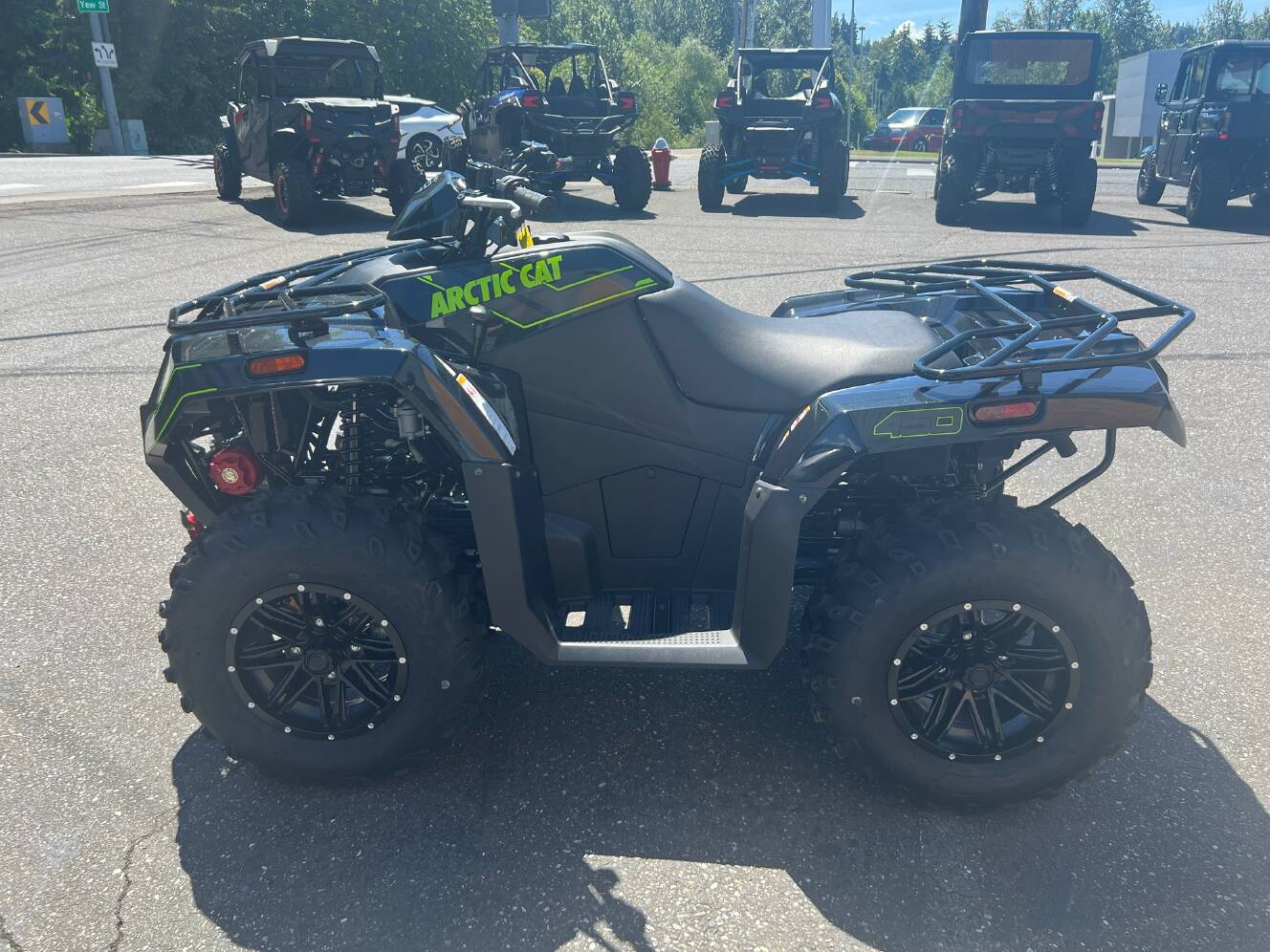 A photo of this 2026 Arctic Cat Alterra 450 Limited