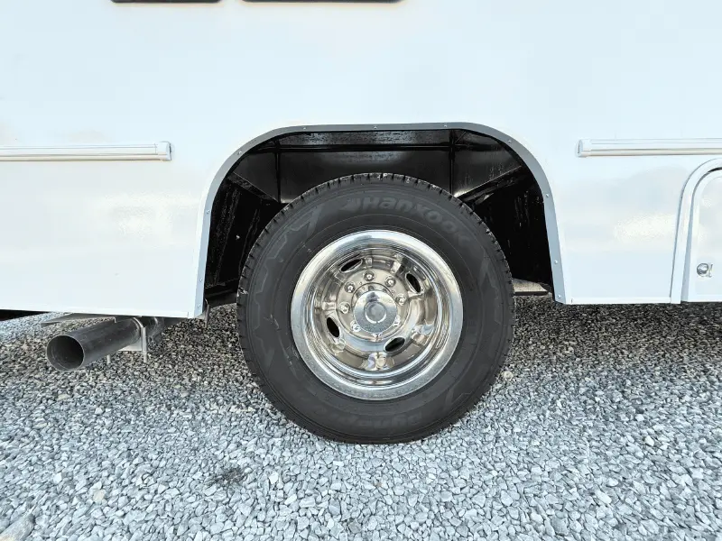 2026 Coachmen Leprechaun 220XG