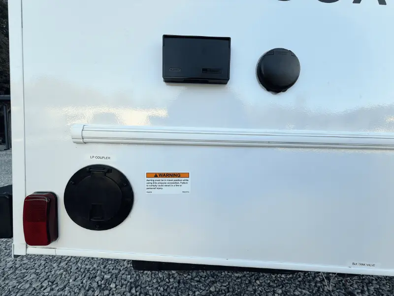 2026 Coachmen Leprechaun 220XG