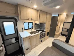 2026 Coachmen Leprechaun 220XG