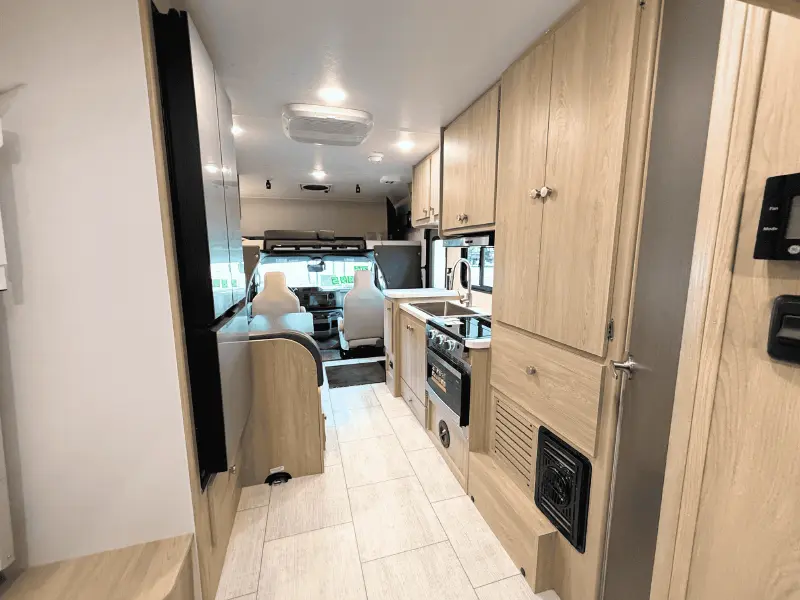 2026 Coachmen Leprechaun 220XG
