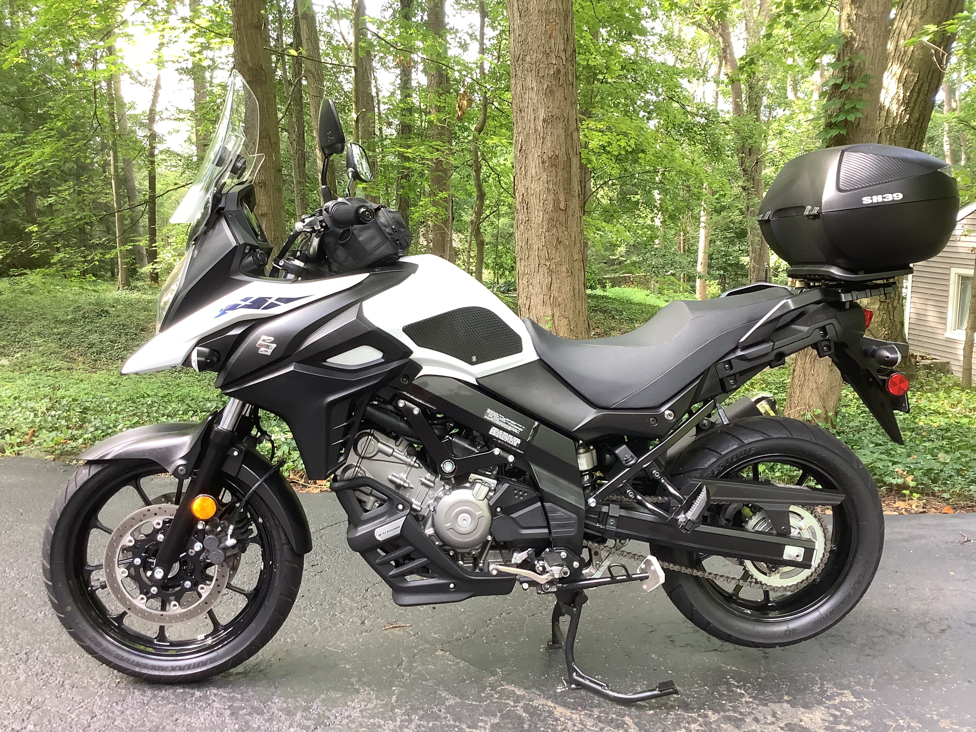 2022 Suzuki V-STROM 650 ABS ADVENTURE 650 ABS ADVENTURE in Chagrin Falls, OH