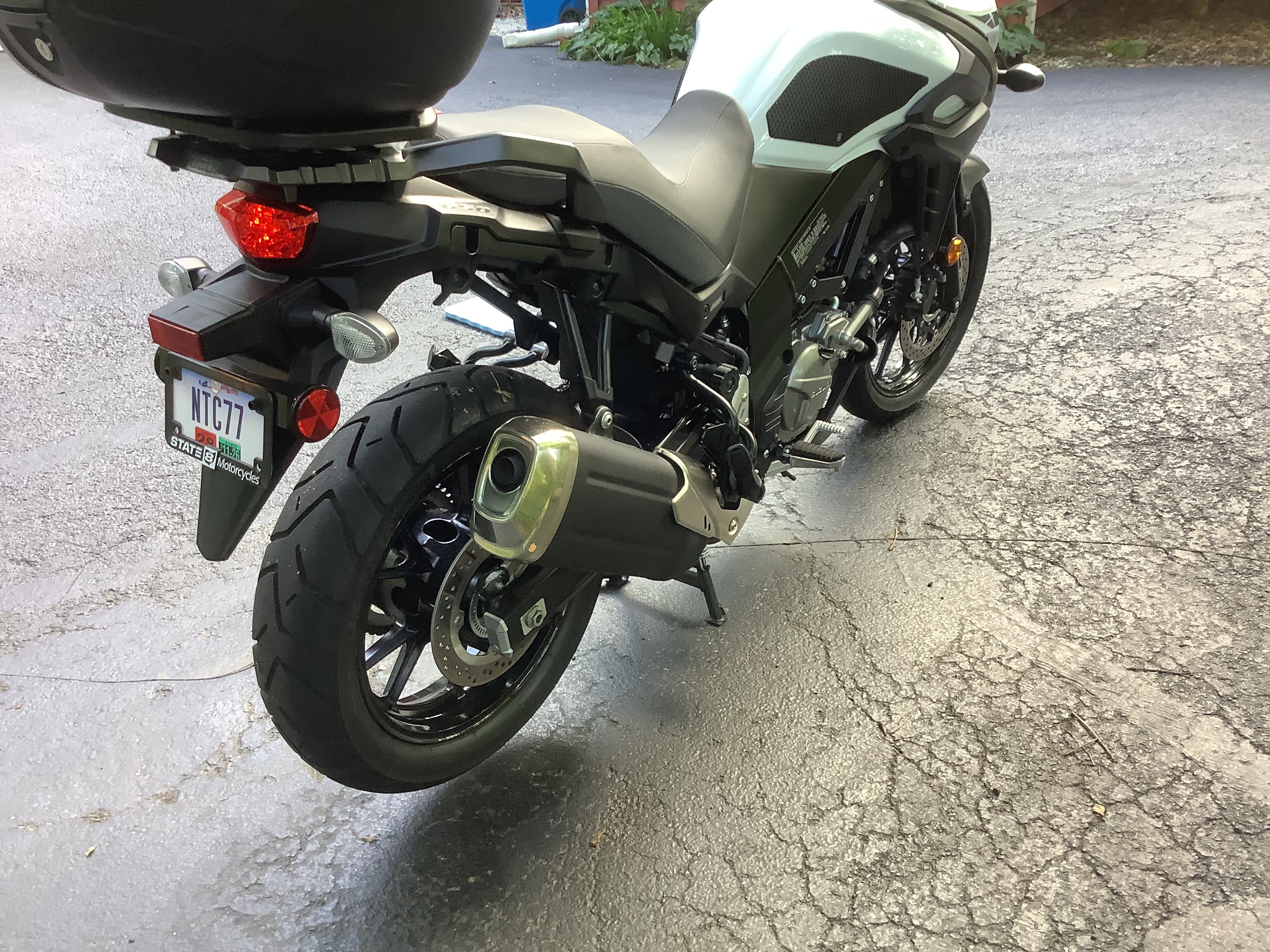 2022 Suzuki V-STROM 650 ABS ADVENTURE in chagrin falls OH