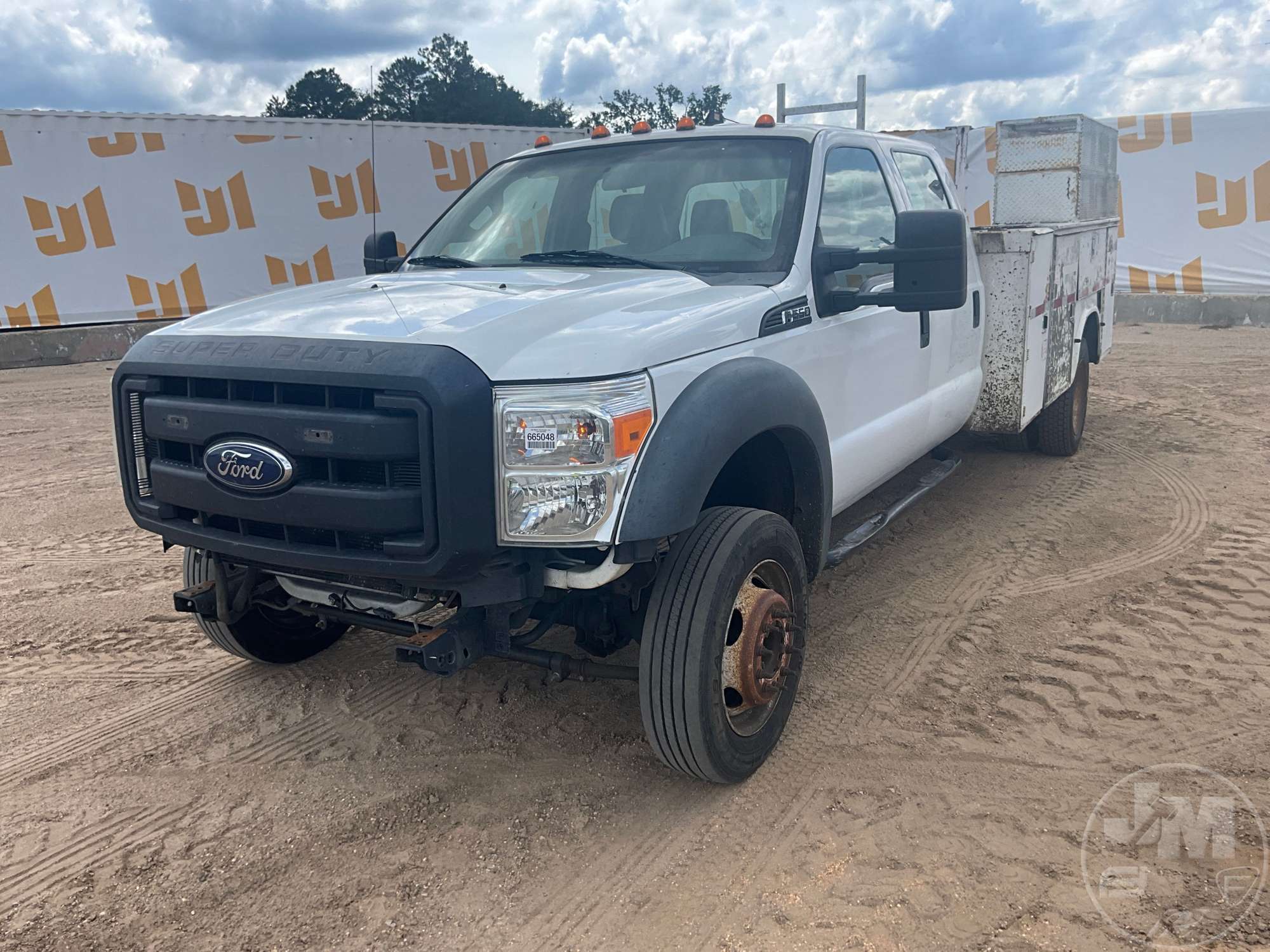 2015 FORD F550 in Brooklyn, MS