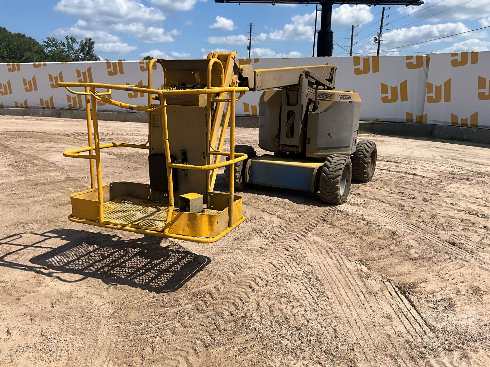 2013 GENIE Z34/22 in Brooklyn, MS