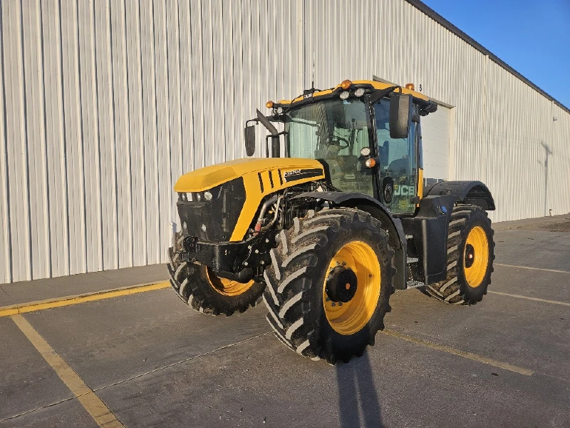 2020 JCB Fastrac 4220