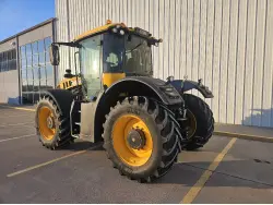 2020 JCB Fastrac 4220