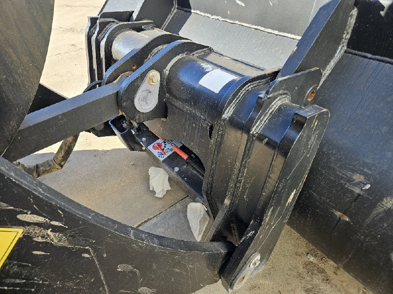 2023 JCB 427