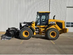 2023 JCB 427