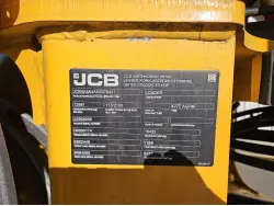 2023 JCB 427