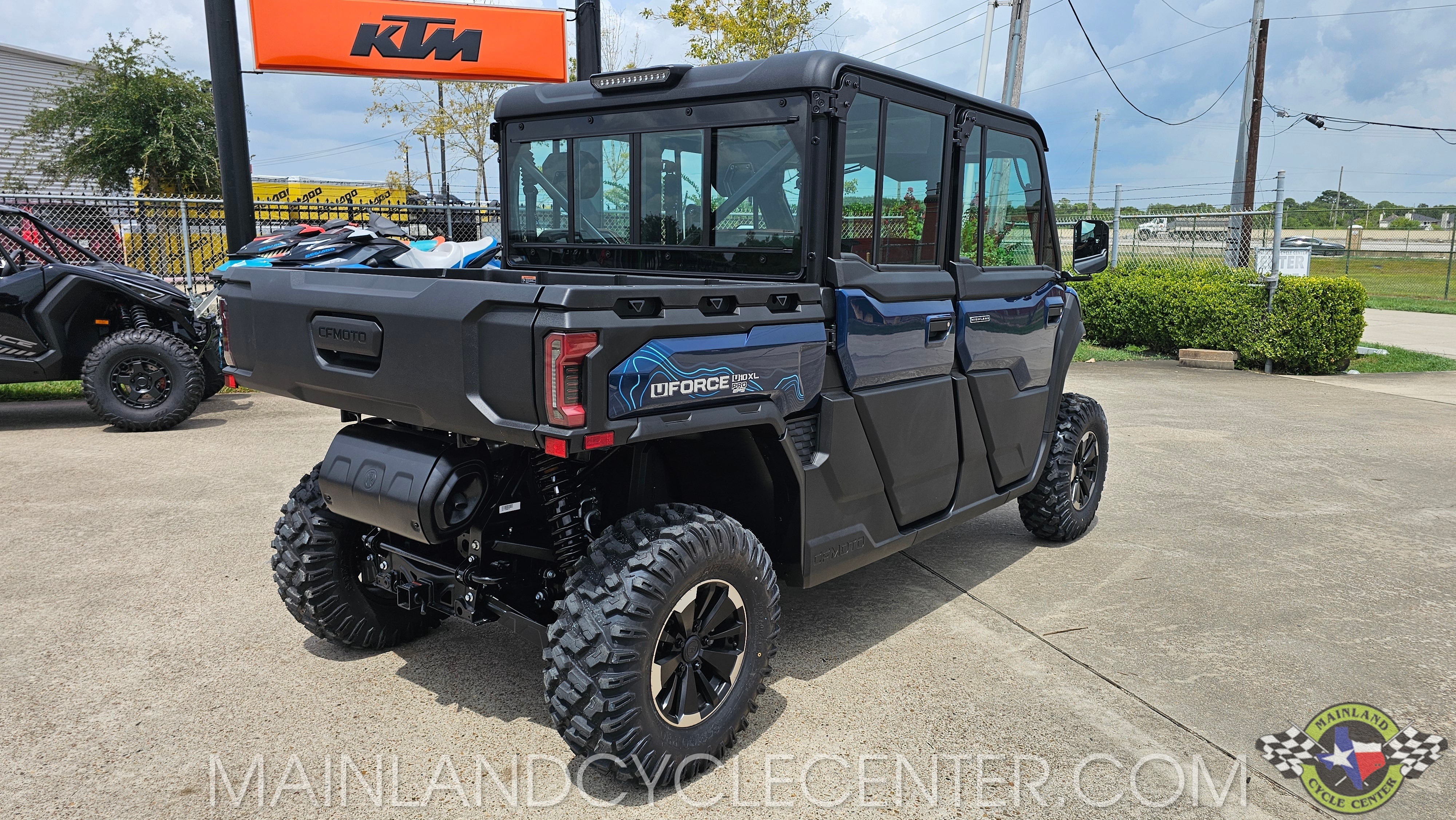 2027 CFMOTO UFORCE U10 XL Pro Highland EPS in la marque TX