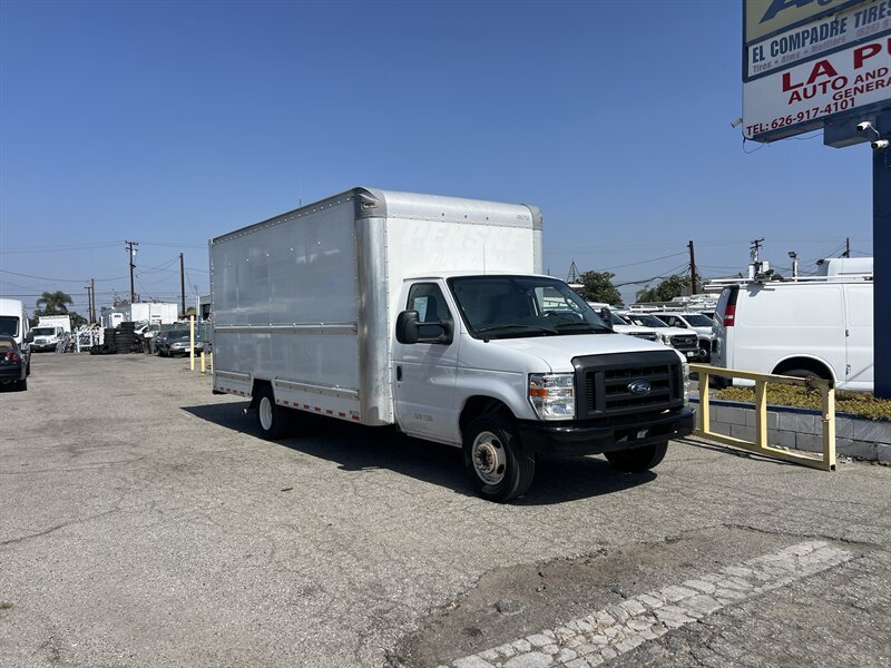 2022 FORD ECONOLINE in La Puente, CA