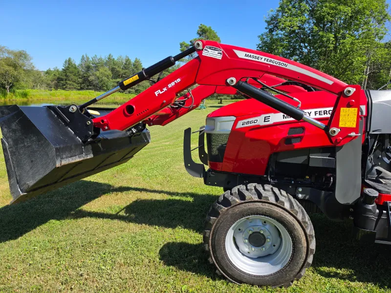 2023 MASSEY FERGUSON 2860E