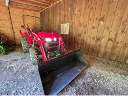2023 MASSEY FERGUSON 2860E