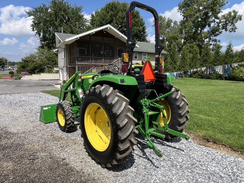 2024 JOHN DEERE 4044M