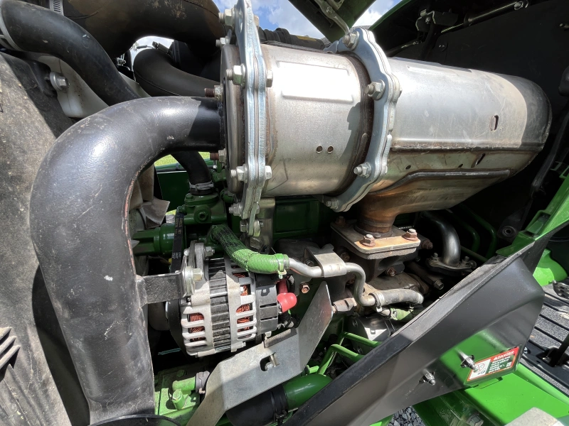 2024 JOHN DEERE 4044M