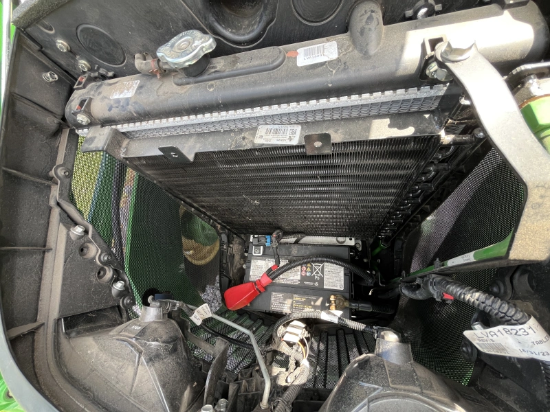 2024 JOHN DEERE 4044M